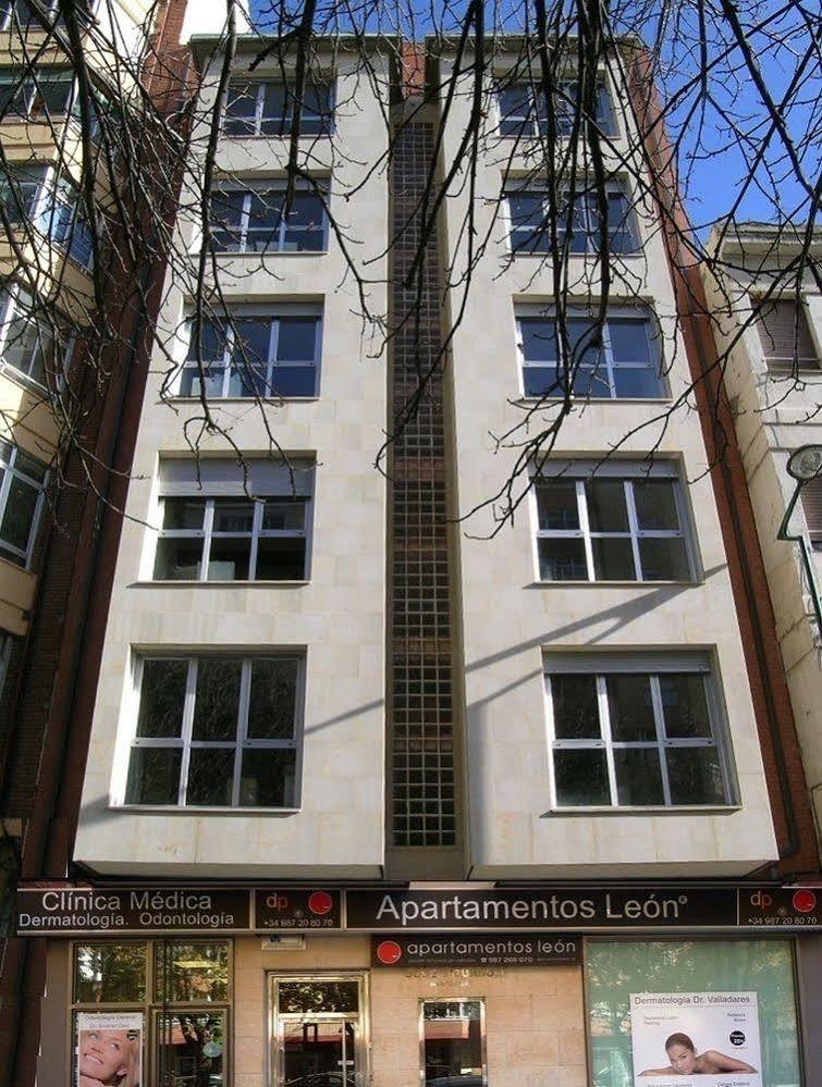 Apartamentos León Eksteriør billede